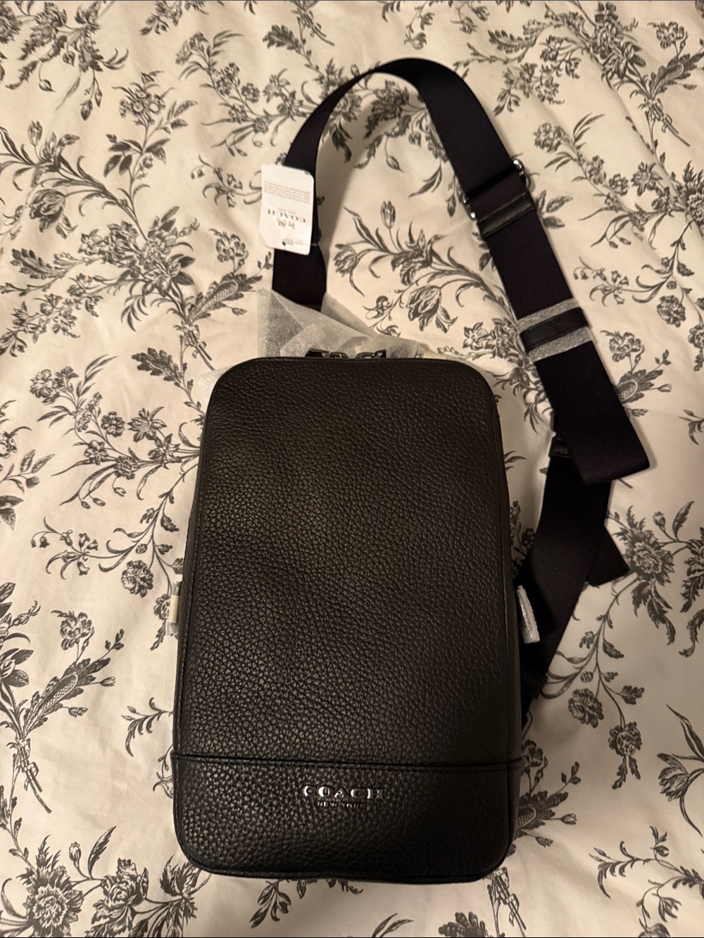 NWT Coach Black Pebbled Leather Belt Bag with Adjustable Strap